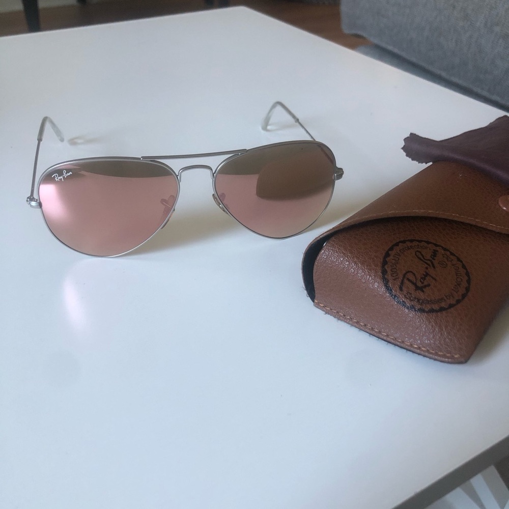 Ray-Ban Aviator Matte Silver Frame Pink Flash